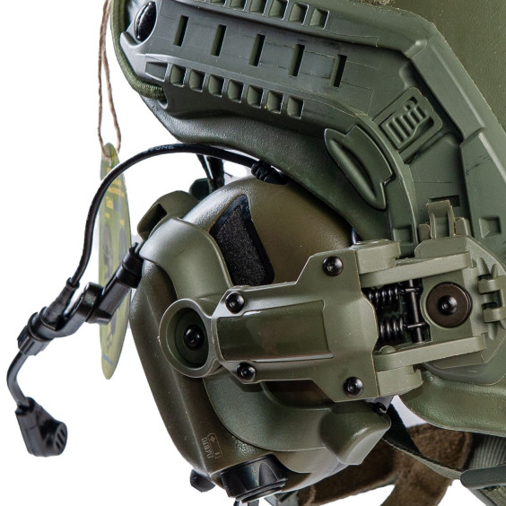 Шлем FAST. Наушниками Earmor M32H с "Чебурашками". Олива