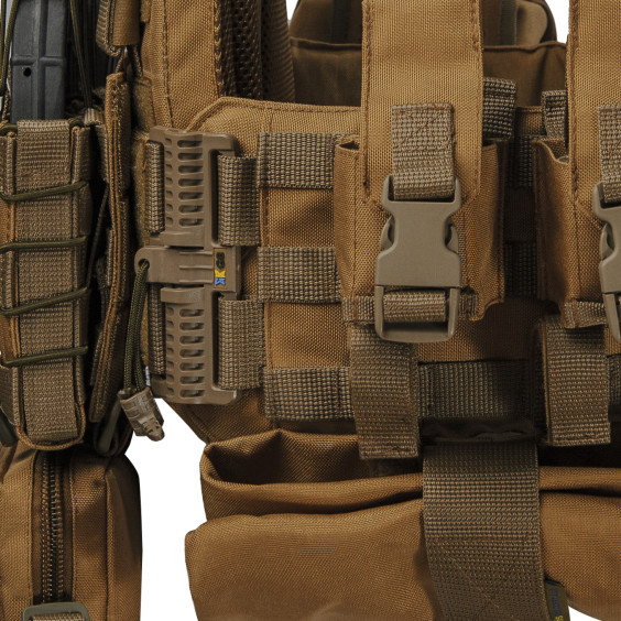 Плитоноска Warmor gen.3 Pro Max Койот. 7 підсумок. Плитоноска Warmor gen.3 Pro Max Койот. 7 підсумок.