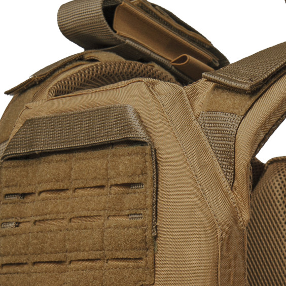 Плитоноска Warmor gen.3 Pro Max Койот. 7 підсумок. Плитоноска Warmor gen.3 Pro Max Койот. 7 підсумок.